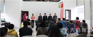 宁德晚报小记者团宁德口琴会实践基地正式开班